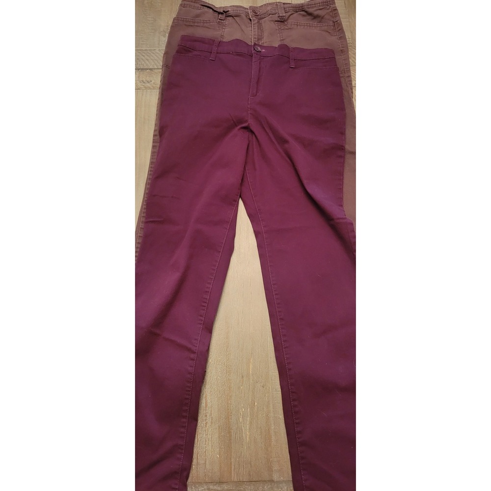WOMENS LOT JEANS GLORIA VANDERBUILT- SZ 10. 30 X 28 Maroon Brown